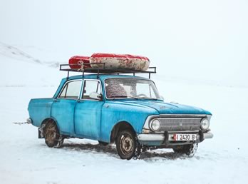 Russie voiture neige